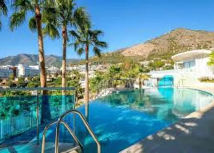 Classy Hill דירה